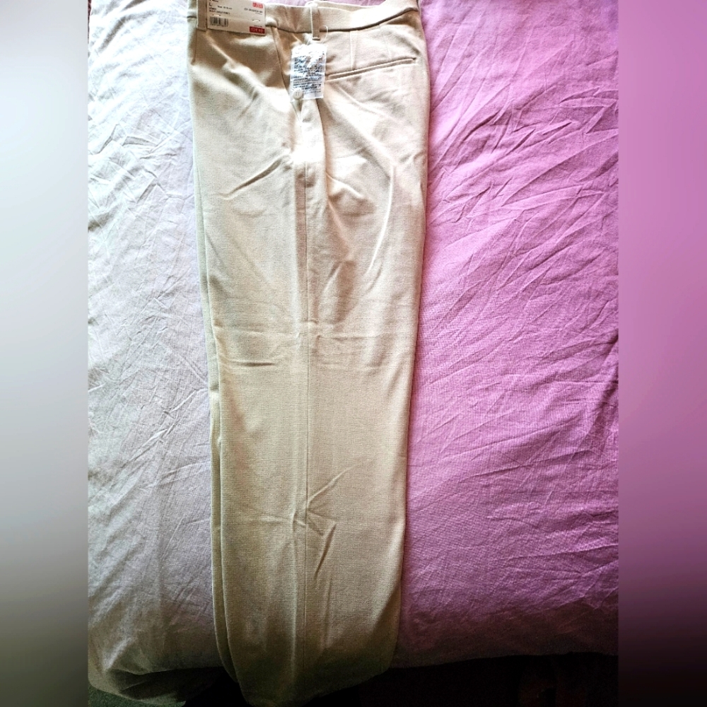 Cream pinstriped ankle slacks, size large